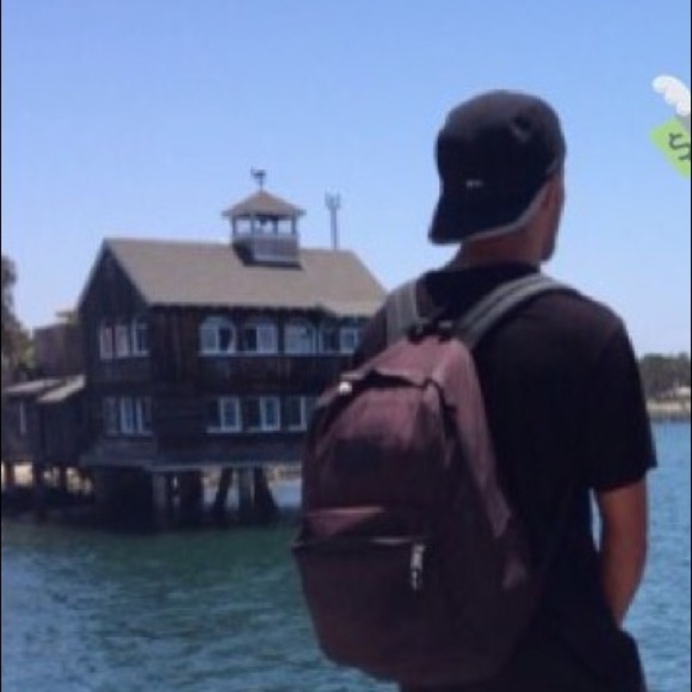 Meet your Posher, Tristan